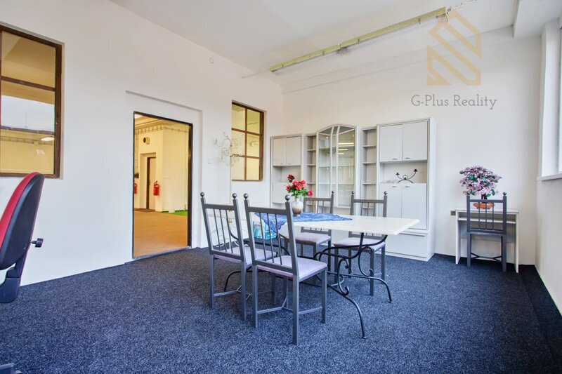 Pronájem obchodního prostoru 1200 m² Polepy 6​5​ ​0​0​0​ ​K​č​/​m​ě​s​í​c​ ​(​5​4​ ​K​č​/​m​²​)​