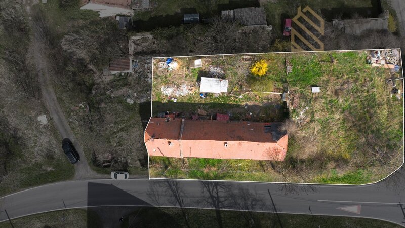 Prodej, rodinný dům, 1568m2, K Myslivně, Peruc