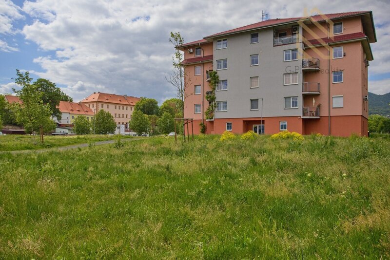 Prodej, byt, 4kk, 90m2, ul.Zámecká, Lovosice