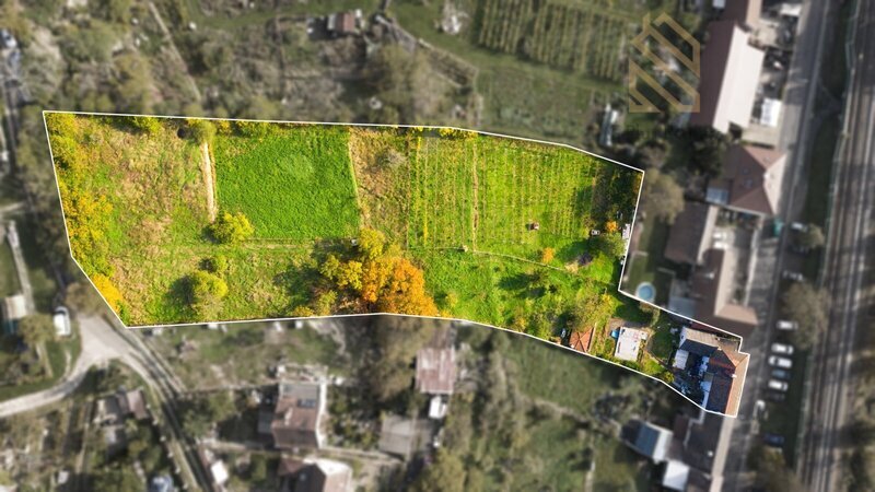 Prodej rodinného domu 235 m², pozemek 5026 m², Velké Žernoseky