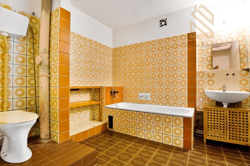 Prodej vícegeneračního domu,s garáží a zahradou 197m2,Arnultovice-Nový bor