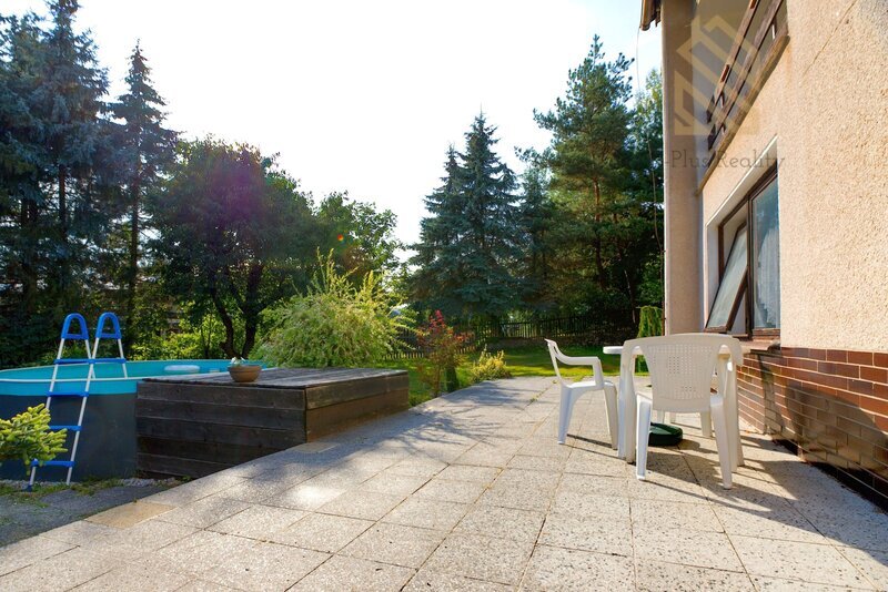 Prodej vícegeneračního domu,s garáží a zahradou 197m2,Arnultovice-Nový bor