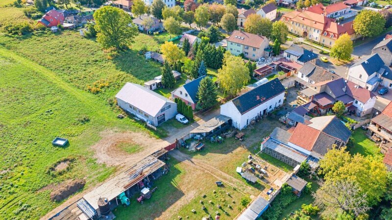 Prodej rodinného domu Lukavec u Lovosic 196m, s pozemkem 2027m