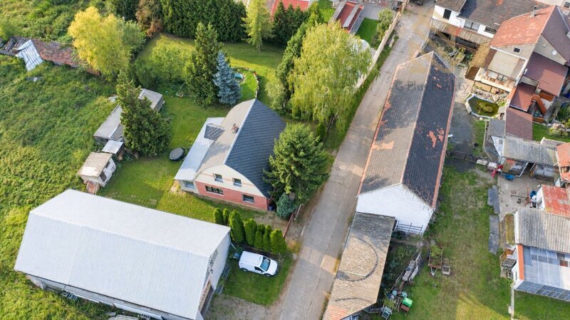 Prodej rodinného domu Lukavec u Lovosic 196m, s pozemkem 2027m