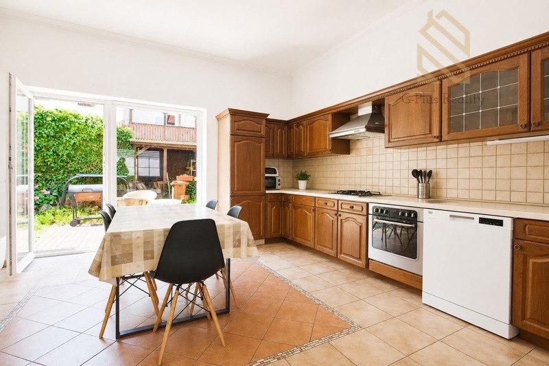 Prodej, rodinný dům 175m2, pozemek 197m2, Průřezná, Teplice - Prosetice