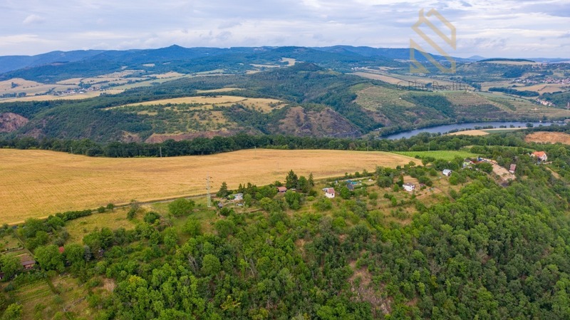 Prodej, chaty se zahradou, 2909 m2, Obec Malé Žernoseky okres Litoměřice
