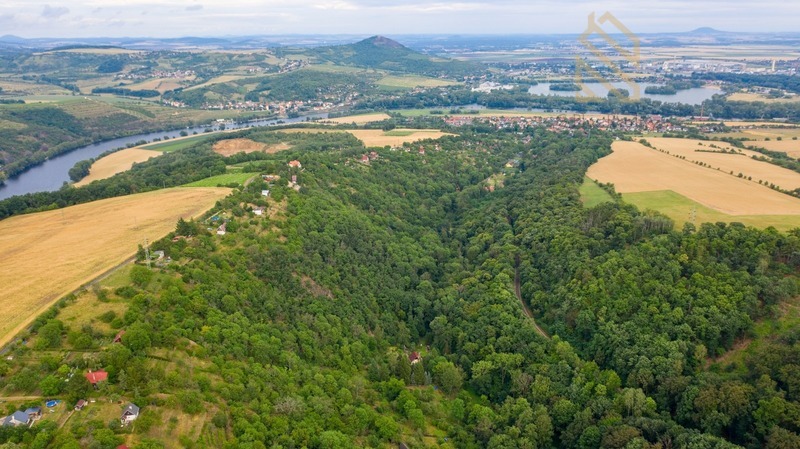 Prodej, chaty se zahradou, 2909 m2, Obec Malé Žernoseky okres Litoměřice