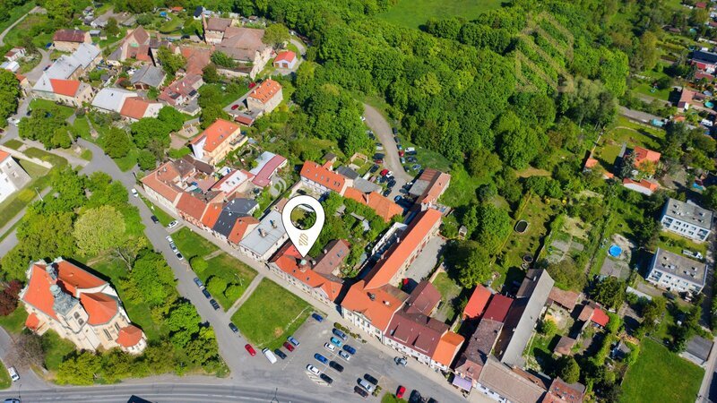 Prodej domu nám. T.G. Masaryka 779 m², pozemek 1465 m², Smečno