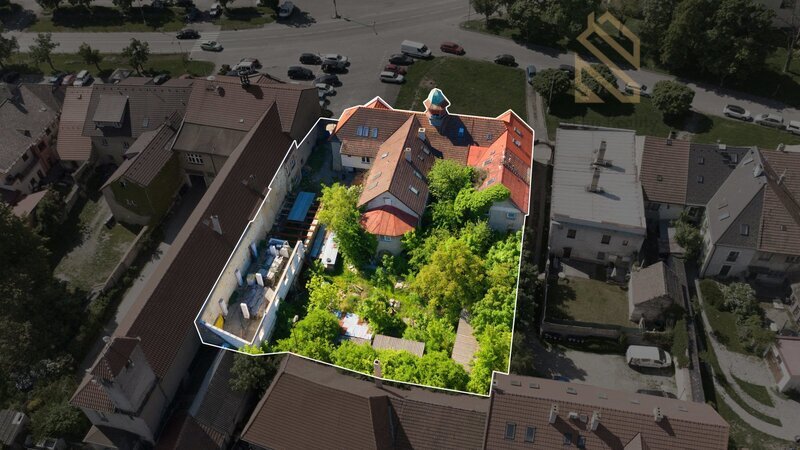 Prodej domu nám. T.G. Masaryka 779 m², pozemek 1465 m², Smečno