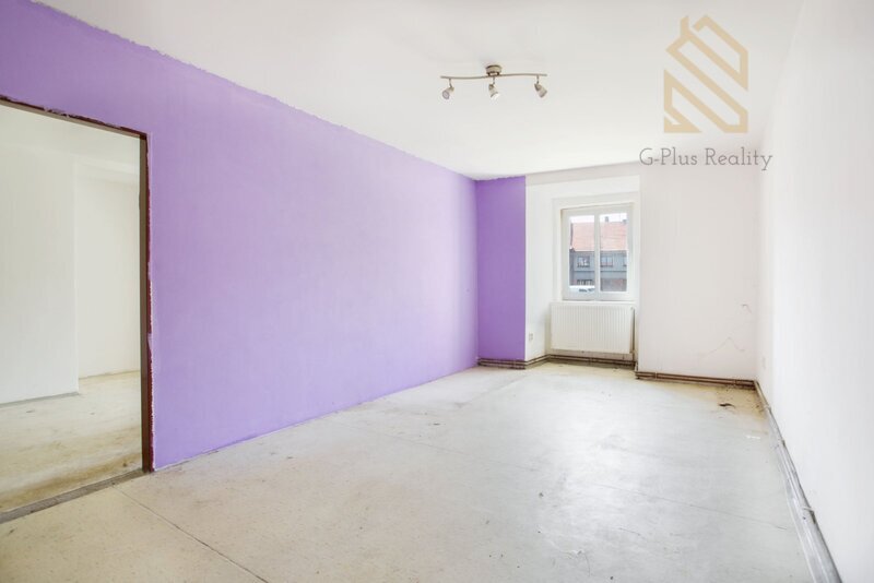 Prodej domu nám. T.G. Masaryka 779 m², pozemek 1465 m², Smečno