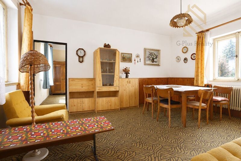 Prodej, rodinný dům 210m2,pozemek 569m2 ,Všetaty