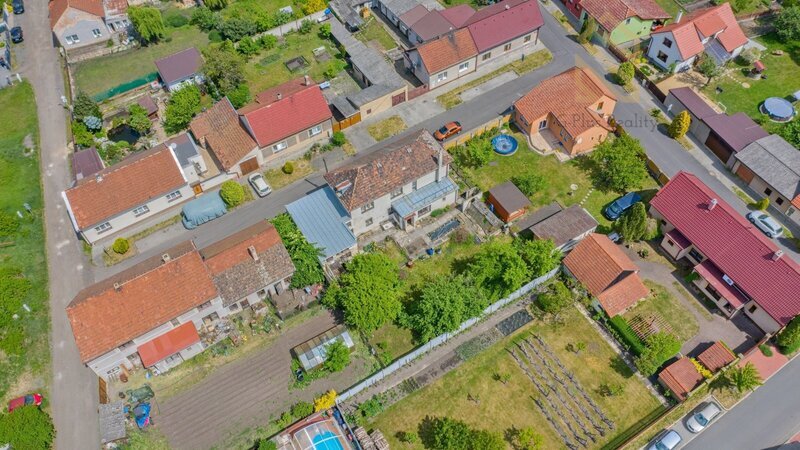Prodej, rodinný dům 210m2,pozemek 569m2 ,Všetaty