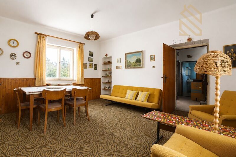 Prodej, rodinný dům 210m2,pozemek 569m2 ,Všetaty