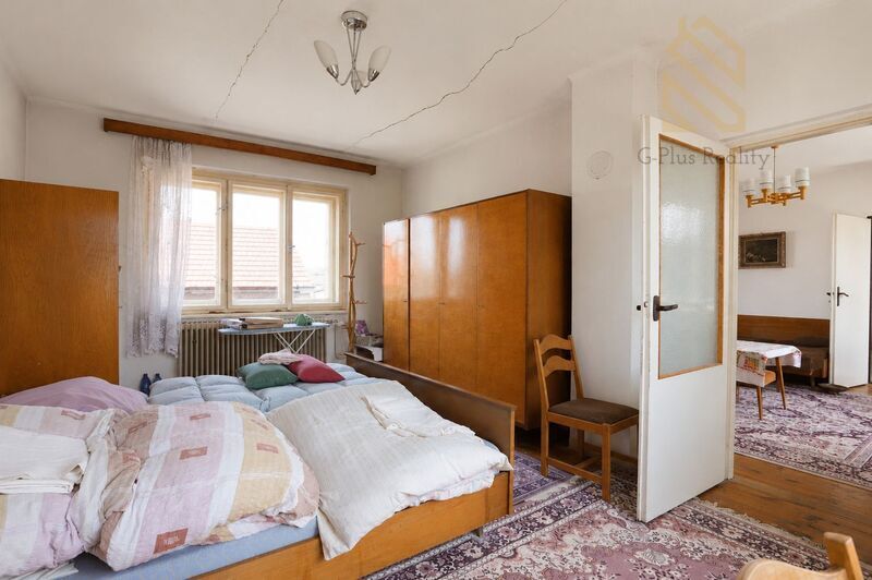 Prodej, rodinný dům 210m2,pozemek 569m2 ,Všetaty