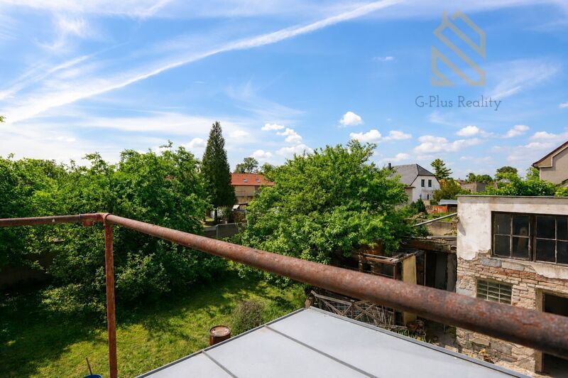 Prodej, rodinný dům 210m2,pozemek 569m2 ,Všetaty