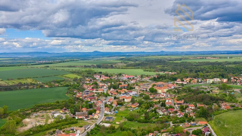 Prodej rodinný dům, 260 m2, pozemek 2192 m2, Mšené Lázně - Vrbice