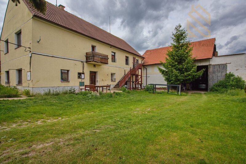 Prodej rodinný dům, 260 m2, pozemek 2192 m2, Mšené Lázně - Vrbice