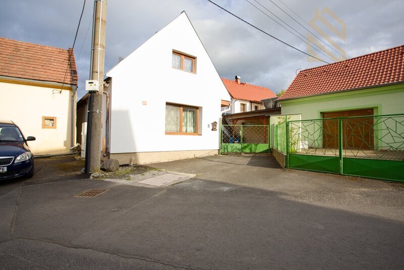 Prodej, rodinný dům 172 m2, pozemek 240 m2, Michalovice - Litoměřice