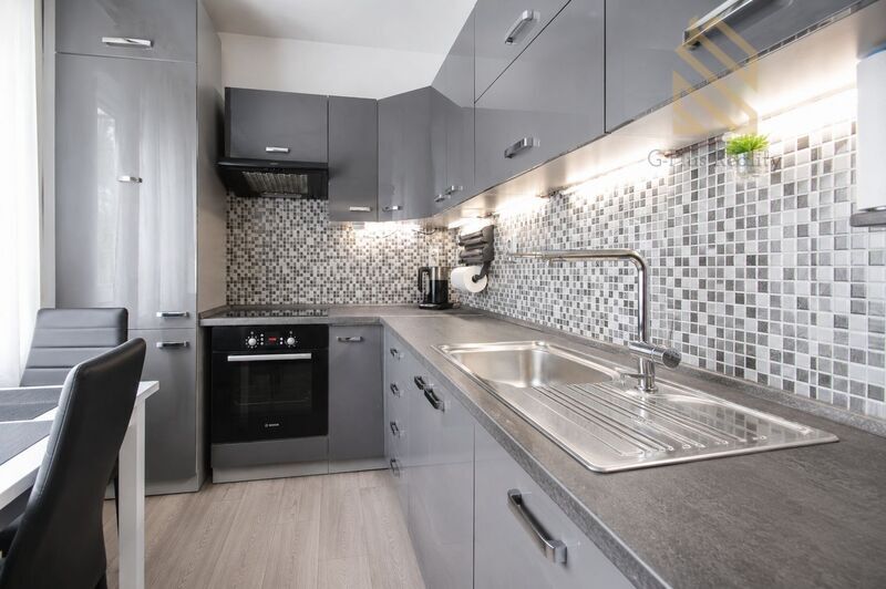 Pronájem bytu 2+1 s balkonem, 48 m2, Wolkerova, Lovosice
