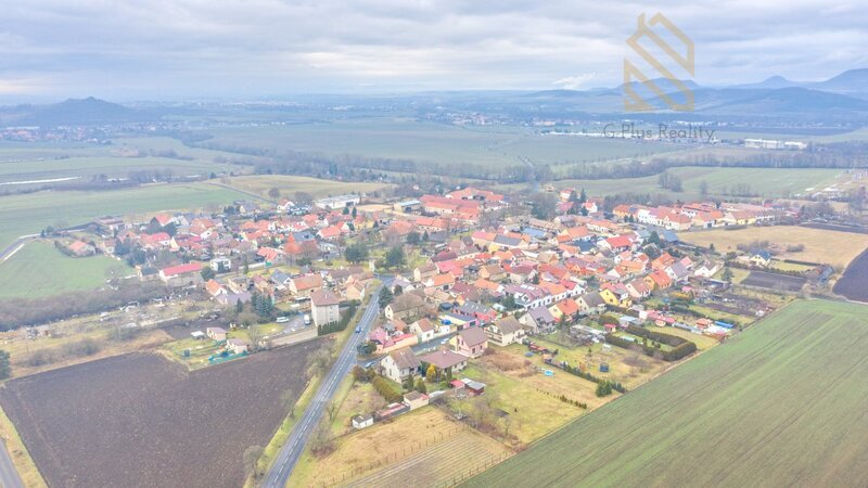 Veltěže – funkční autoservis 225 m2 , celý  objekt 1326 m2 , v Obci  Veltěže, okres Louny