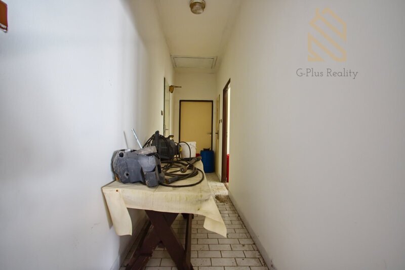 Veltěže – funkční autoservis 225 m2 , celý  objekt 1326 m2 , v Obci  Veltěže, okres Louny