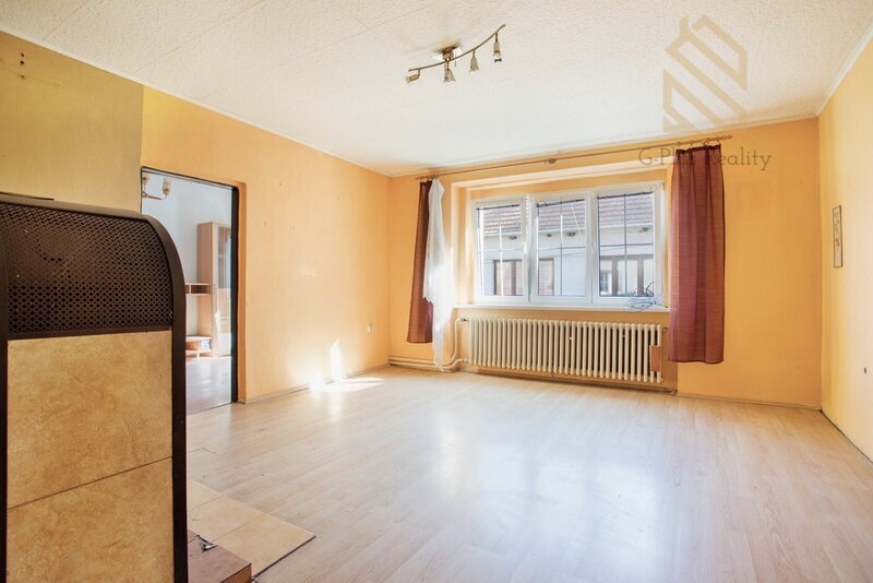 Prodej, rodinného domu, 498m2, Libochovice