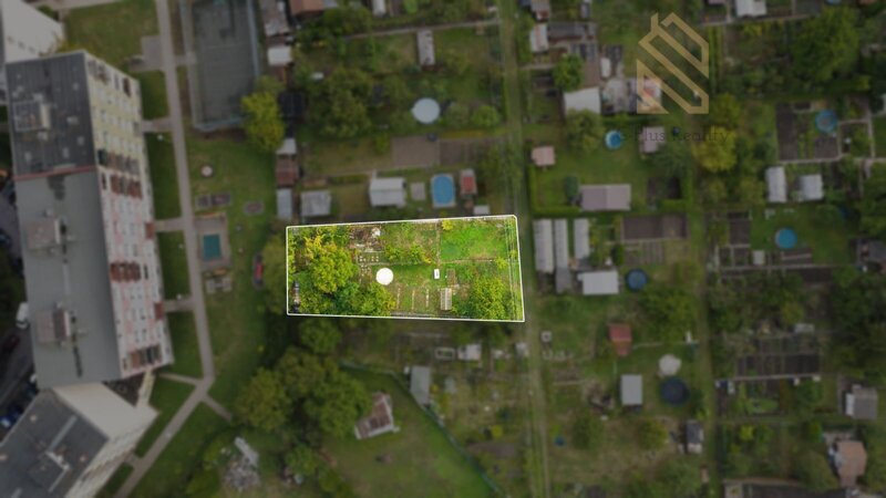 Prodej zahrady, 684m2, Louny