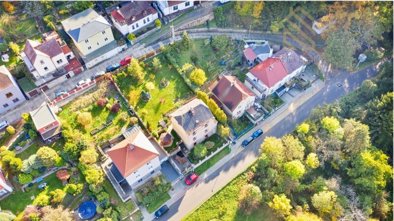 Prodej domu 195m/2 se zahradou 502m/2 a garáží 28m/2- Ústí nad Labem-ulice Hostovická