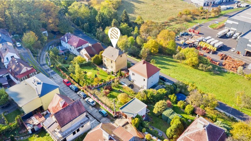 Prodej domu 195m/2 se zahradou 502m/2 a garáží 28m/2- Ústí nad Labem-ulice Hostovická