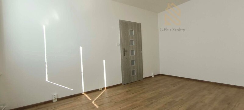 Pronájem bytu 1+1+ Lodžie, 35 m2. Petra Obrovce, Louny
