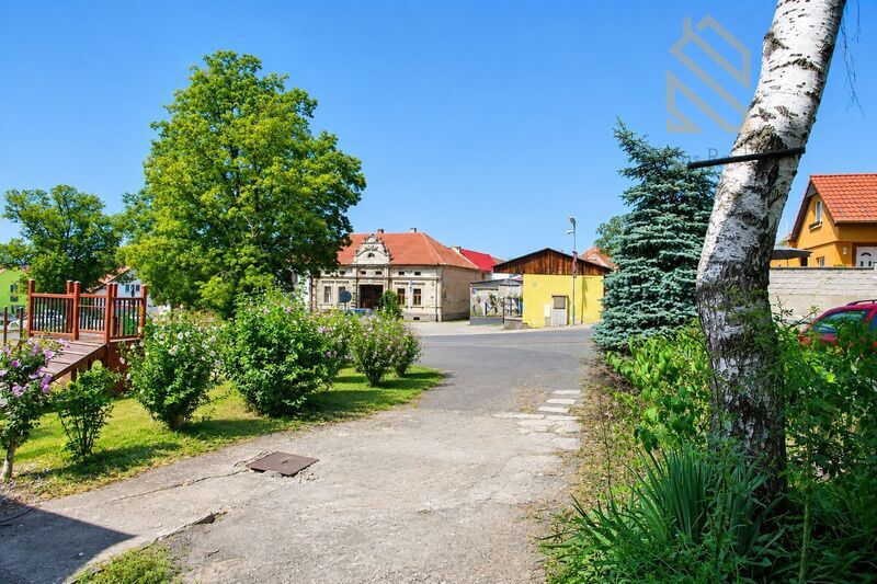 Rodinný dům 4+Kk, pod hradem Hazmburk, Klapý
