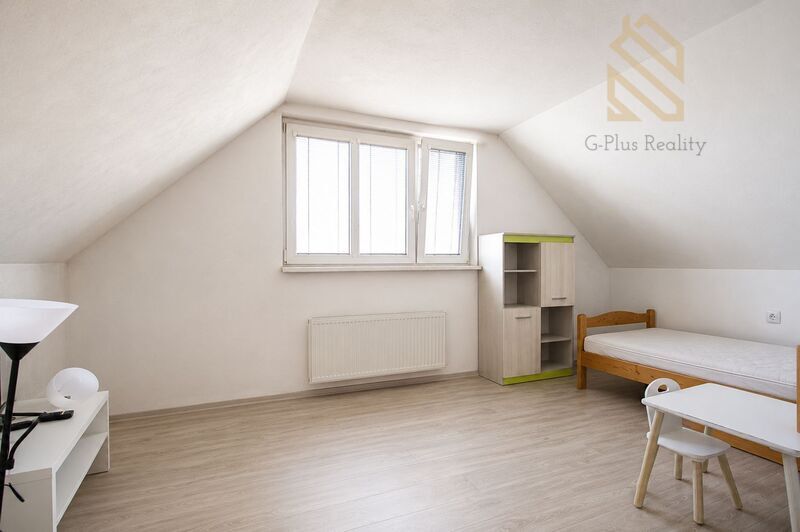 Rodinný dům 4+Kk, pod hradem Hazmburk, Klapý