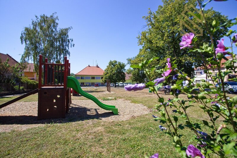 Rodinný dům 4+Kk, pod hradem Hazmburk, Klapý