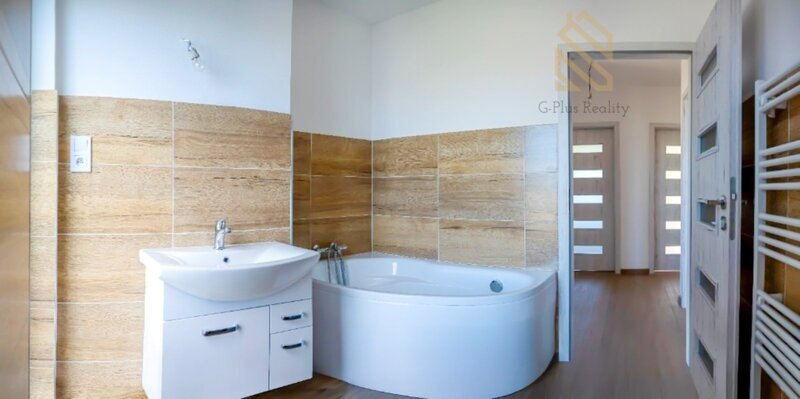 Prodej rodinného domu 4+kk, 84 m², pozemek 834 m², Uhersko (okr. Pardubice)