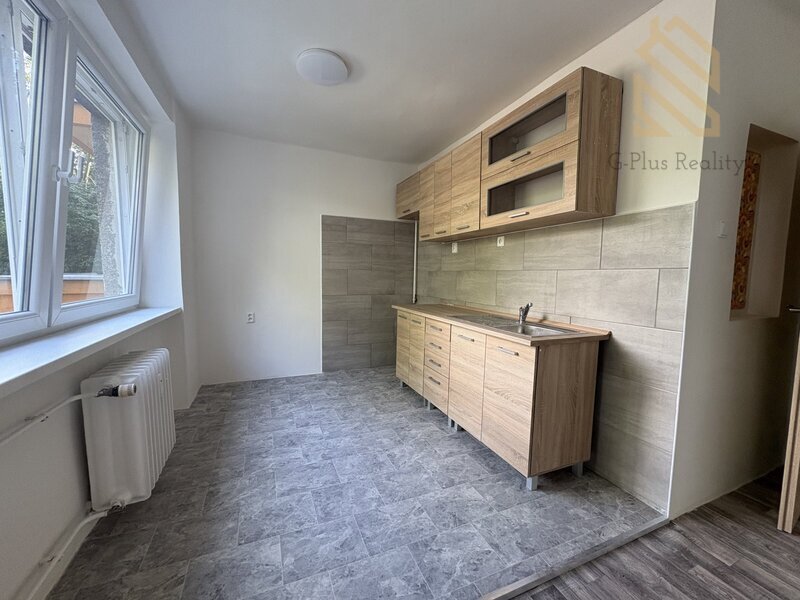 Pronájem, byt 2+1, 57m2