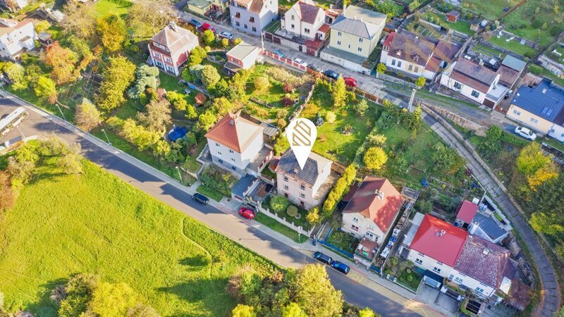 Prodej domu 195m/2, se zahradou 502m/2, garáží 28m/2 Ústí nad Labem - Hostovická