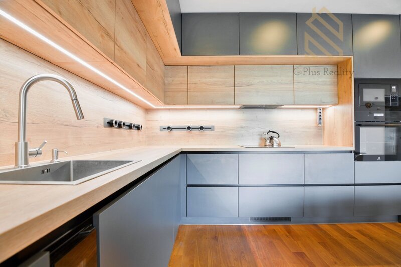 Prodej,Byt 4kk 78,4m2, s terasou a zahradou - Ústí nad Labem, ulice Emy Destinové