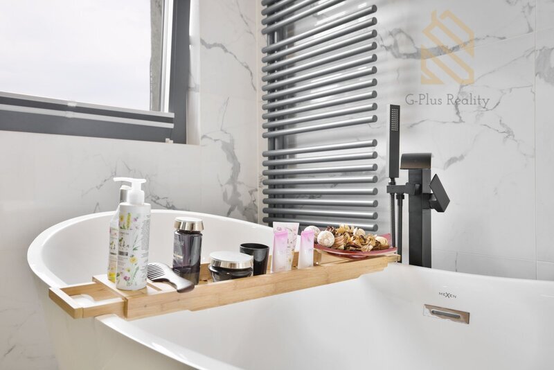 Prodej,Byt 4kk 78,4m2, s terasou a zahradou - Ústí nad Labem, ulice Emy Destinové