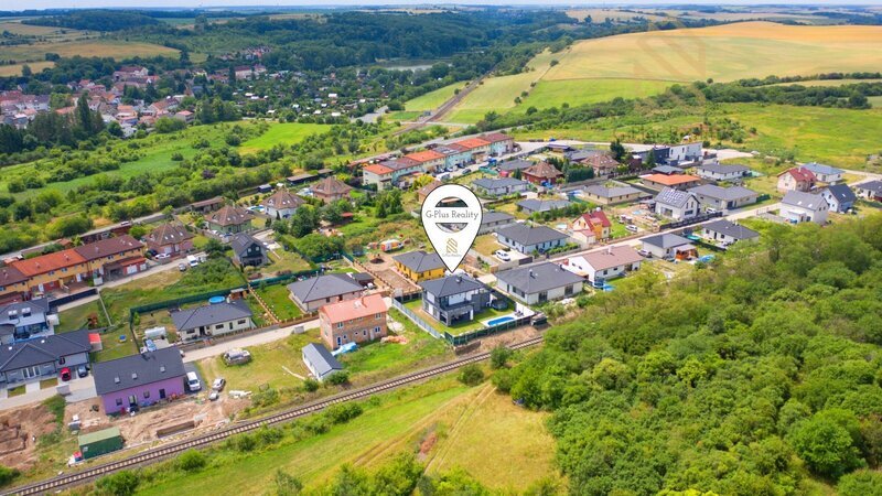 Prodej moderní patrový  rodinný dům, 683 m2, Kralupy nad Vltavou Nad Rybníkem