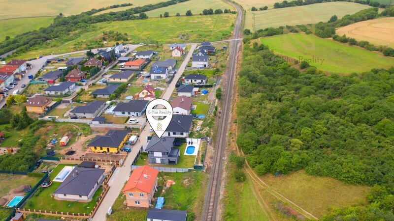 Prodej moderní patrový  rodinný dům, 683 m2, Kralupy nad Vltavou Nad Rybníkem