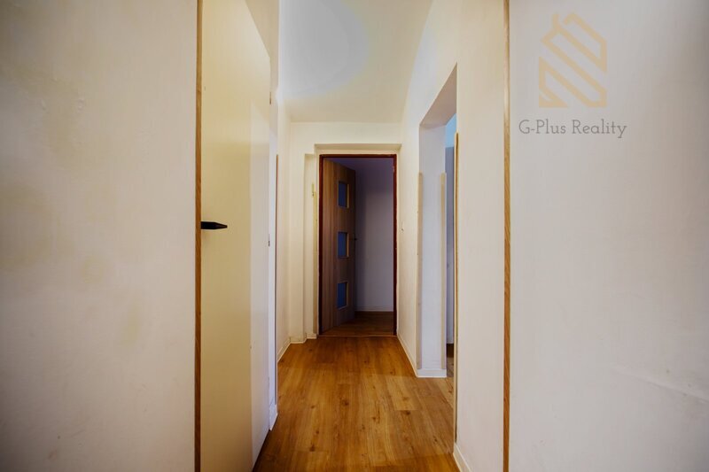 Prodej, rodinný dům, 460m2, Modlany