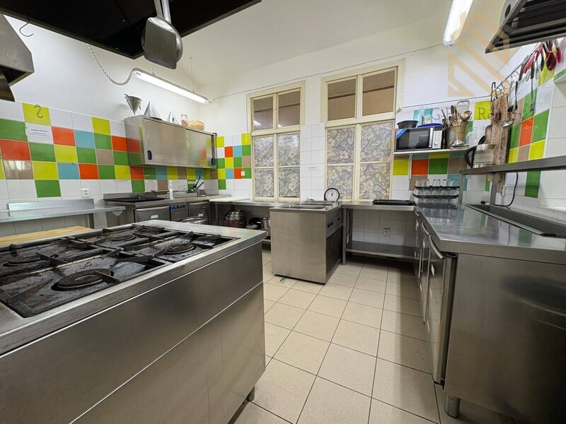 Pronájem vybavené restaurace se svatebním sálem, 250 m² – Statek Luníkov u Slaného