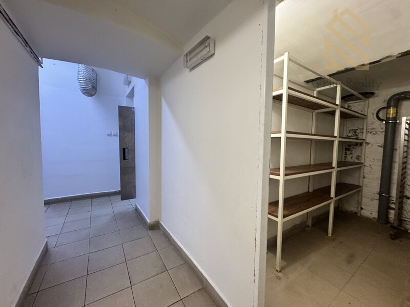 Pronájem vybavené restaurace se svatebním sálem, 250 m² – Statek Luníkov u Slaného