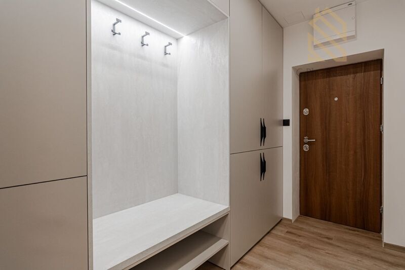 Pronájem nadstandardně zrekonstruovaného bytu 2+Kk, 65 m² v těsné blízkosti centra města Louny.