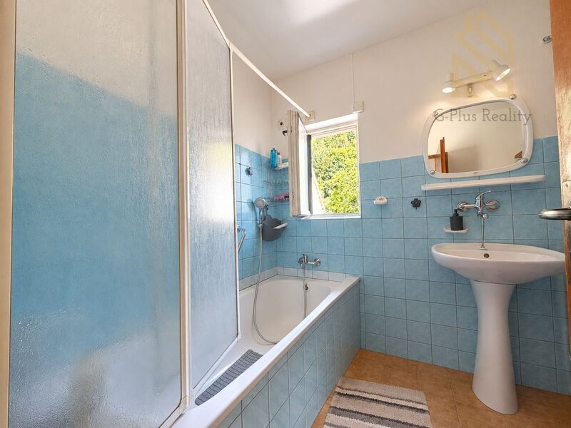 Prodej, rodinný dům 290m2, pozemek 699m2, Děčín - Jalůvčí