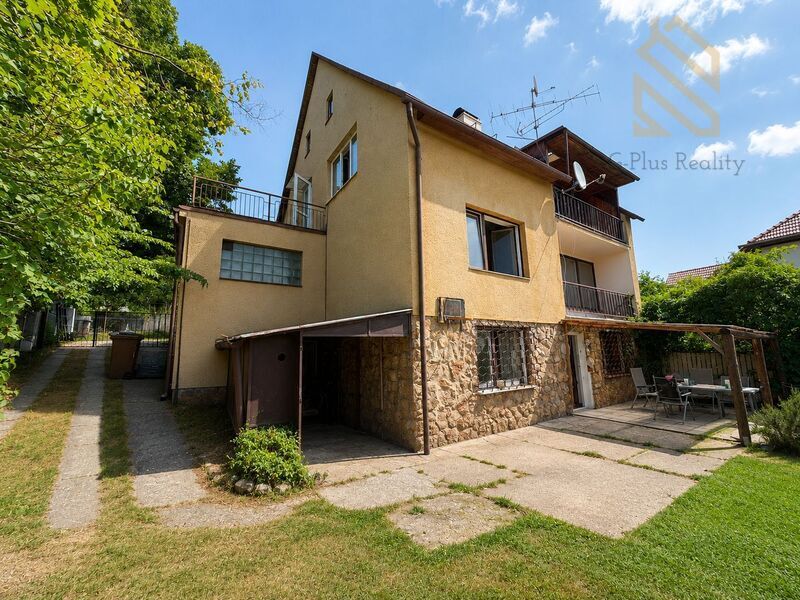 Prodej, rodinný dům 290m2, pozemek 699m2, Děčín - Jalůvčí