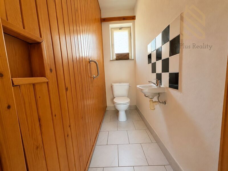 Prodej, rodinný dům 290m2, pozemek 699m2, Děčín - Jalůvčí