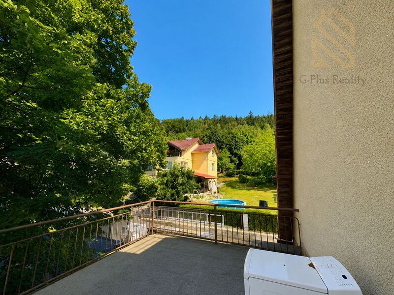 Prodej, rodinný dům 290m2, pozemek 699m2, Děčín - Jalůvčí