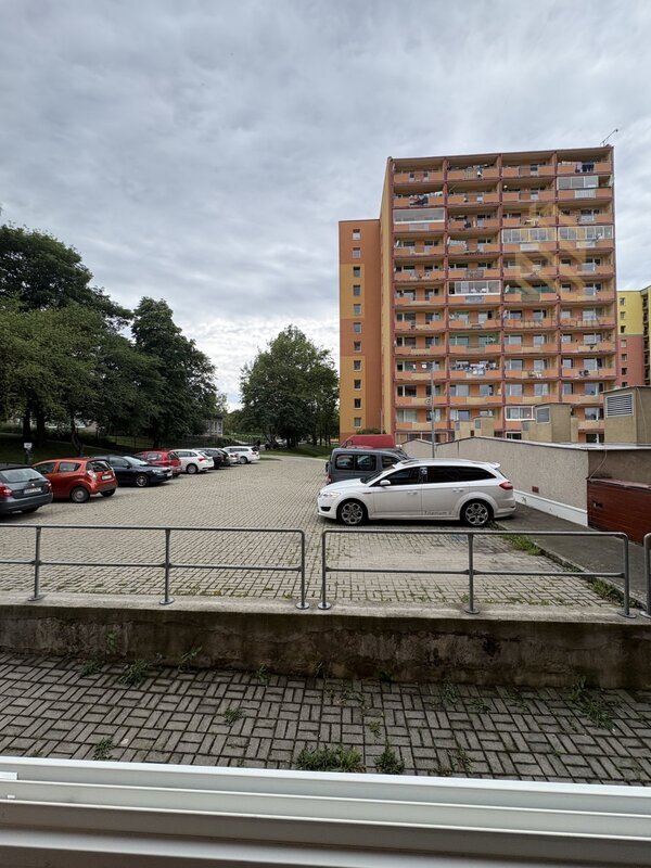 Pronájem, byt, 2+1, 49m2, Bílina-Fügnerova
