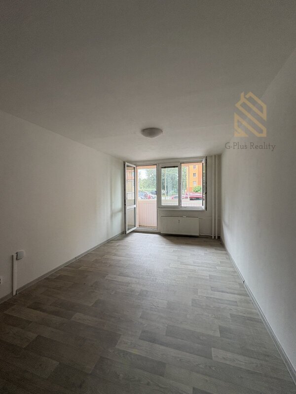 Pronájem, byt, 2+1, 49m2, Bílina-Fügnerova